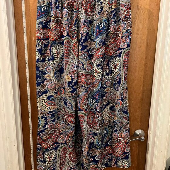 Size 4XL - Shein - Multi-Colored Paisley Lounge Capri Pants - W36"/L25" - Picture 6 of 7